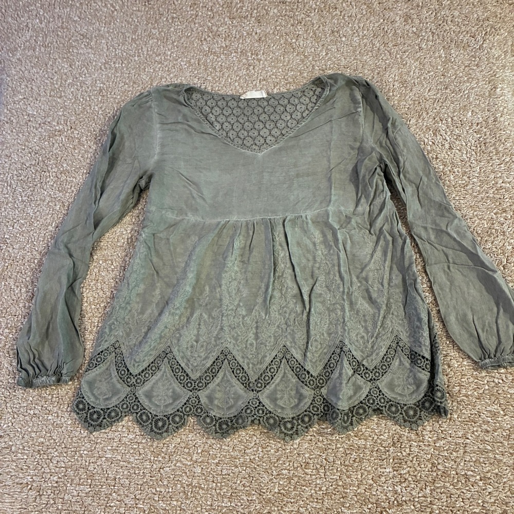 Altard State Womens Babydoll Blouse Medium Green Lace Embroidered V Neck Scallop